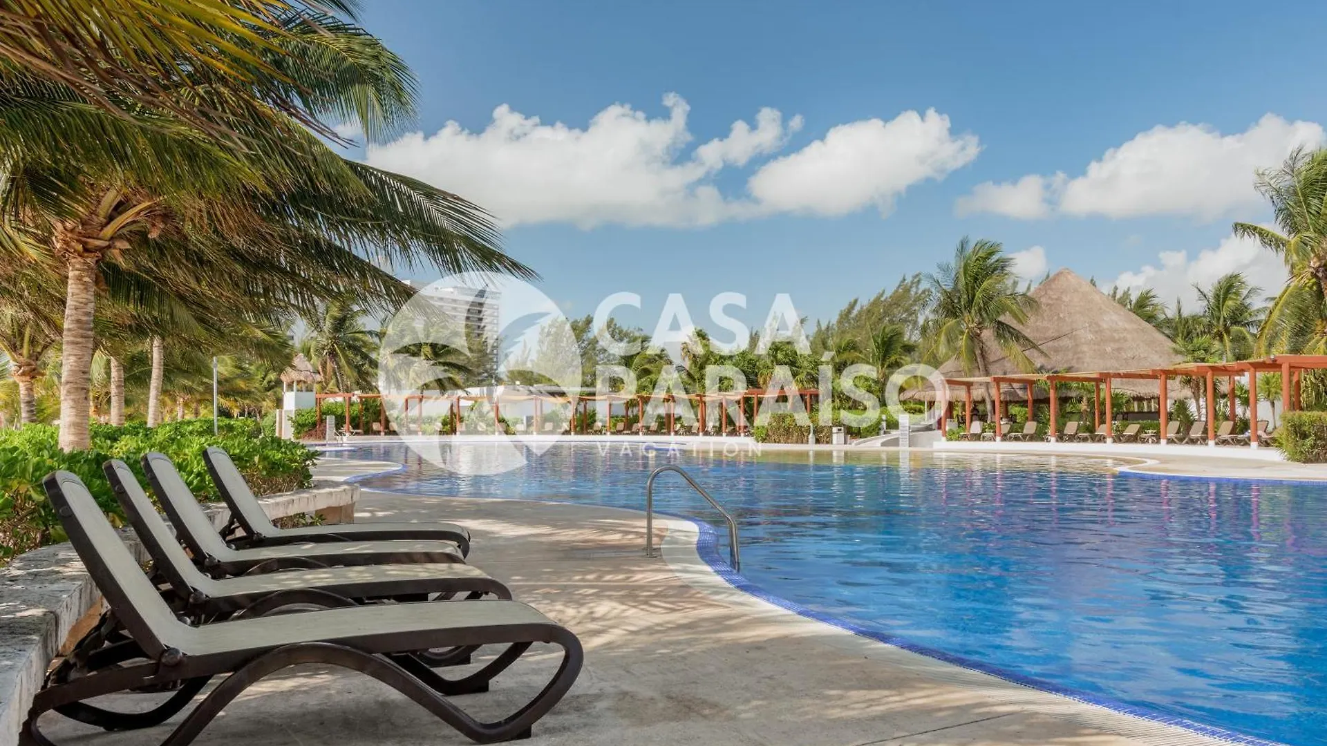 Blue Dream Beachfront 2 Bdr By Casa Paraiso location