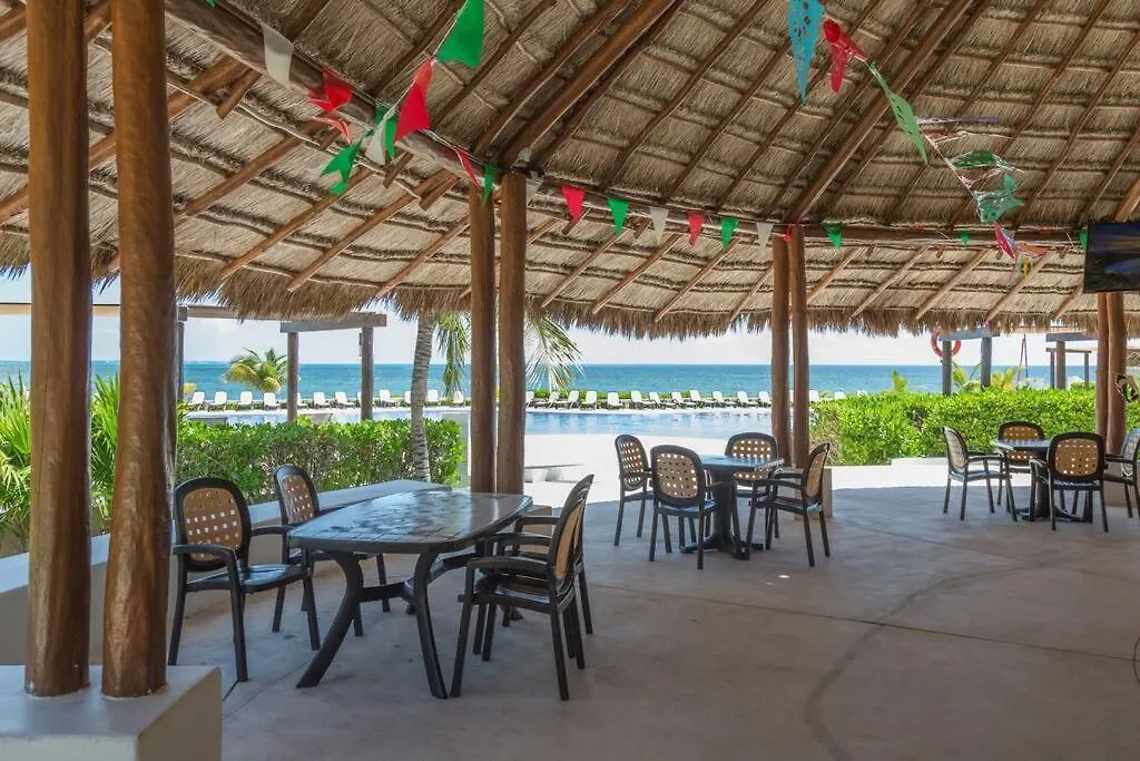 Apartamento Blue Dream Beachfront 2 Bdr By Casa Paraiso Cancún