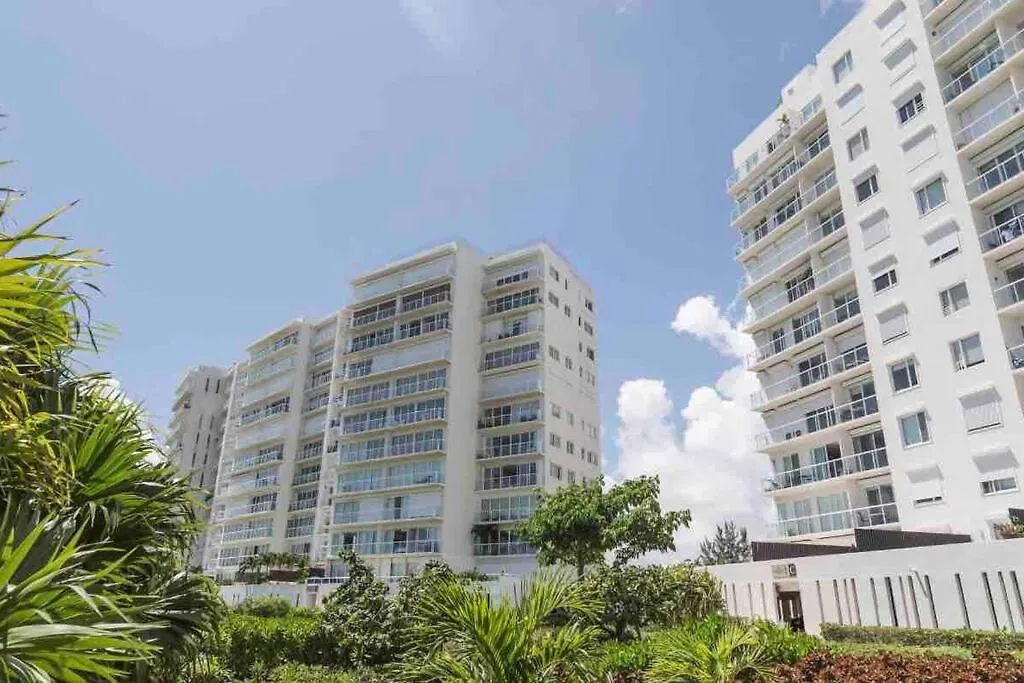 Blue Dream Beachfront 2 Bdr By Casa Paraiso Cancún Apartamento