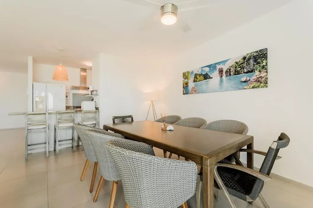 Blue Dream Beachfront 2 Bdr By Casa Paraiso Cancún México