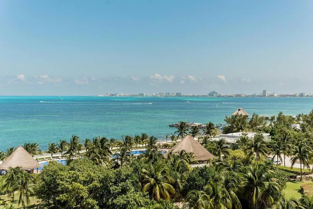 Blue Dream Beachfront 2 Bdr By Casa Paraiso Cancún